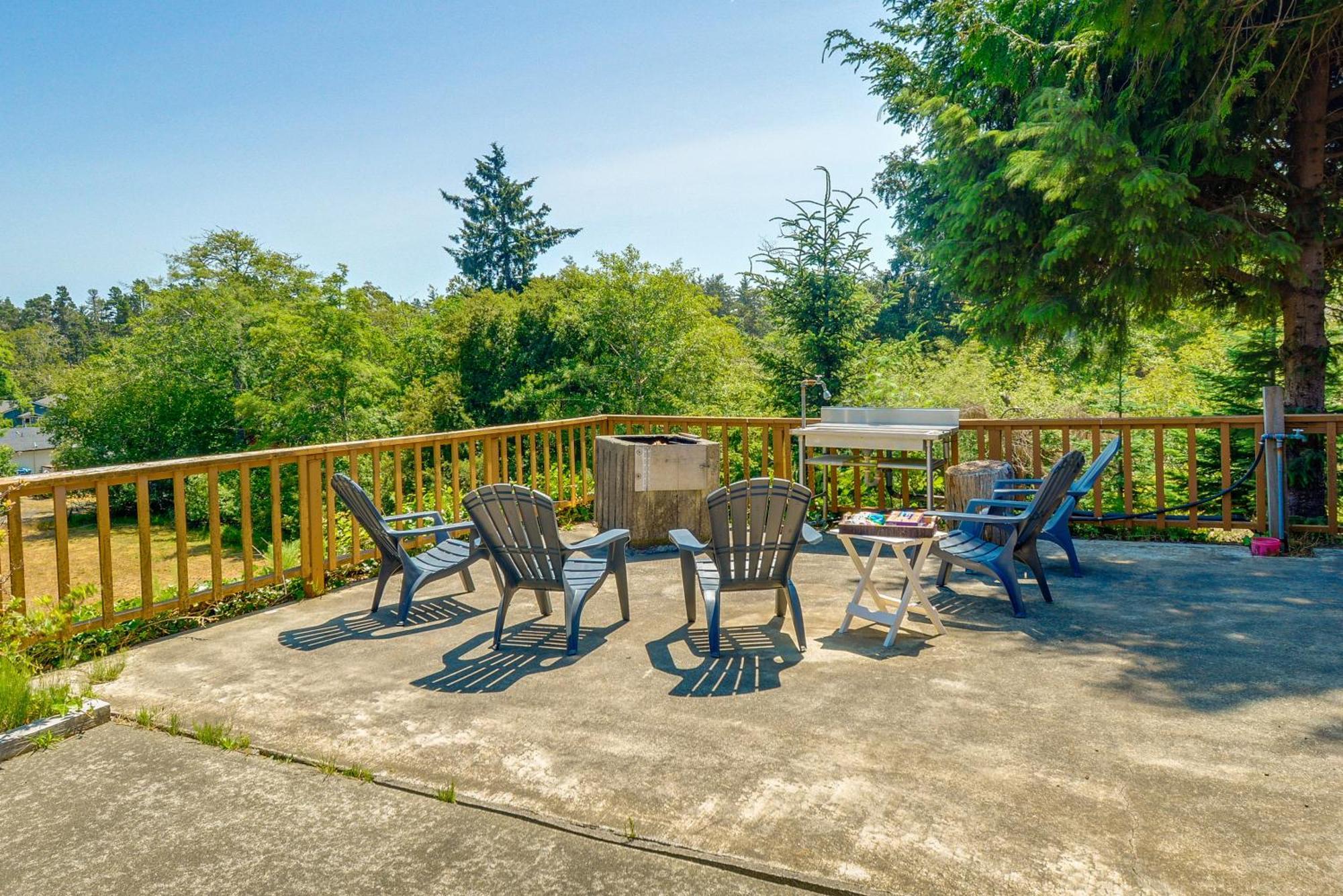 Westport Retreat With Pool Table Walk To State Park Villa Exterior photo